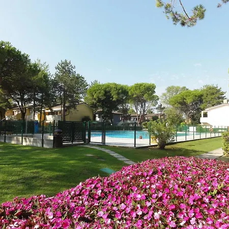 Tatil Evi Villaggio Azzurro - *